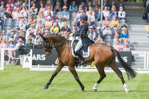 Laura Collett (GBR) and London 52