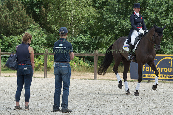 NICOLA WILSON (GBR) AND BULANA