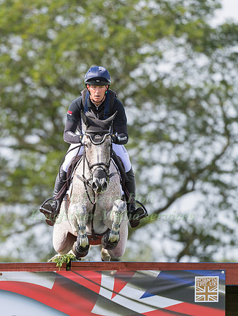 OLIVER TOWNEND RIDING  BALLAGHMOR CLASS