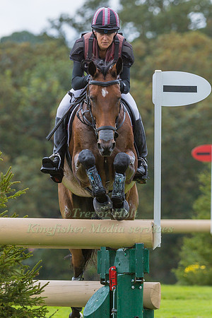 SARAH BULLIMORE (GBR) AND REVE DU ROUET
