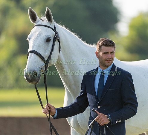 SAM GILLESPIE (GBR) AND COUPE DU MONDE DB Z