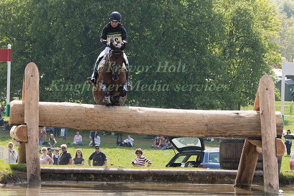 PIGGY FRENCH  (GBR) RIDING  VANIR KAMIRA