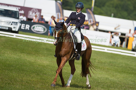 Holly Woodhead (GBR) riding DHIL Upison
