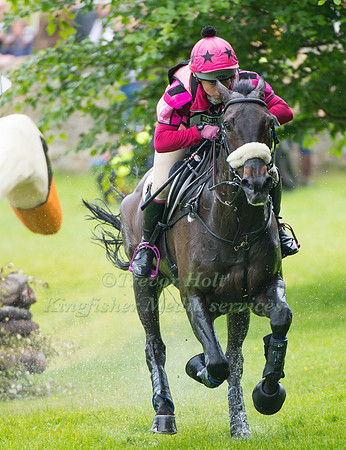 Emma Hyslop-Webb (GBR) riding Pentlands Douglas