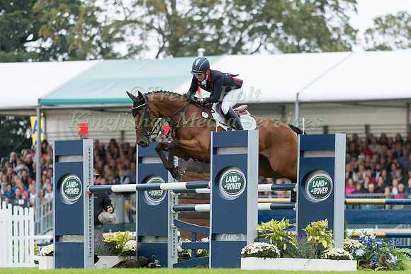 Gemma Tattersall (GBR) and Arctic Soul