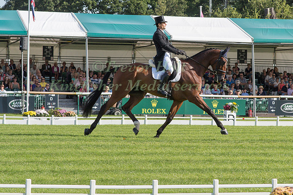 ALEXANDER BRAGG (GBR) RIDING ZAGREB