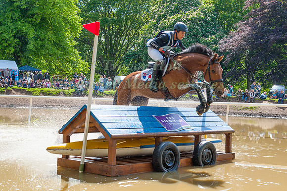 Alexis  Gomez (FRA)  riding Rien Qu'Un Crack