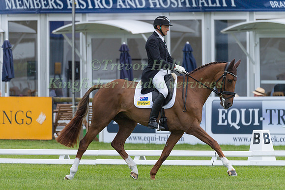 BILL  LEVETT (AUS) AND LASSBAN DIAMOND LIFT