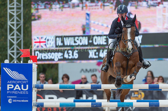 Nicola Wilson (GBR) riding One Two Many