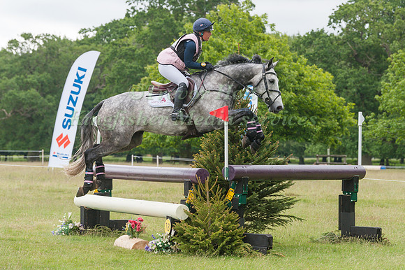 HEIDI COY AND CLONSHIRE ON TREND