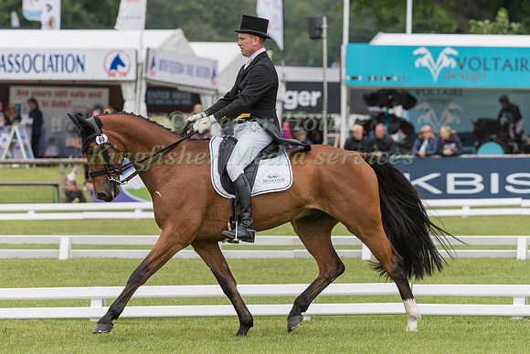 RICHARD SKELT (GBR) AND CREDO III