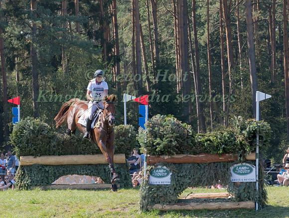 Piggy French (GBR) and Quarrycrest Echo