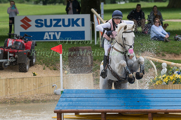 FELICITY COLLINS (GBR) AND GLASKER SWEET CLOVER