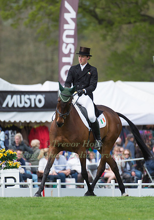 Sam  Watson (IRL) riding Horseware Lukeswell