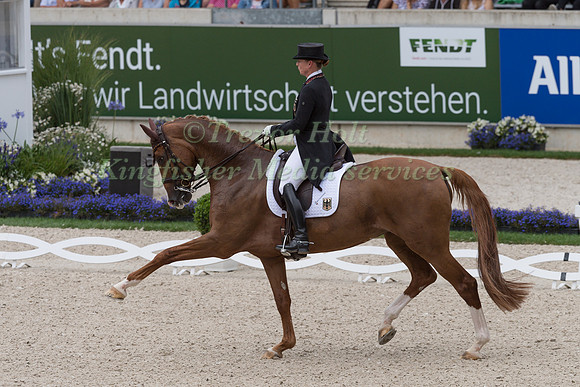 ISABELLE WORTH (GER) AND BELLA ROSE 2