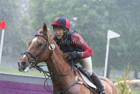 LOUISA LOCKWOOD (GBR) AND DIAMOND RUCTIONS