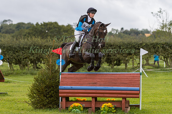 CLAIRE DUFFIN RIDING  VIVIENNE DU CAREL