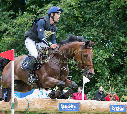 FRANCOIS  PONS (FRA) AND SIAM TALEYRANDIE TAKING PART IN THE CROSS COUNTRY PHASE OF THE  UNDER 25s CCI THREE STAR COMPETITION AT THE 2017 EQUI-TREK BRAMHAM INTERNATIONAL HORSE TRIALS