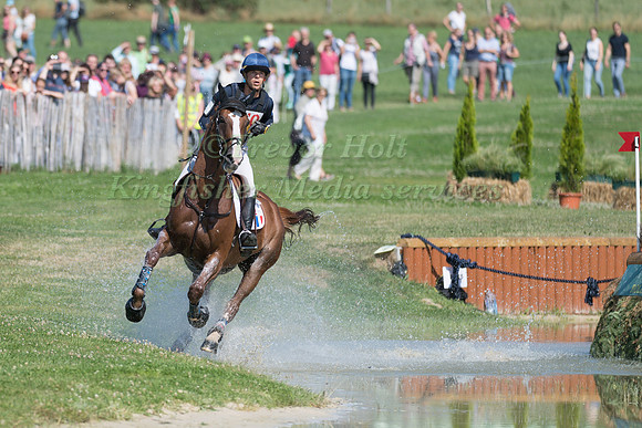 CAMILLE LEJEUNE AND TAHINA DES ISLES