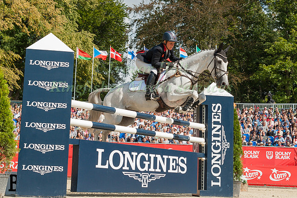 GEMMA TATTERSALL (GBR) AND  QUICKLOOK V