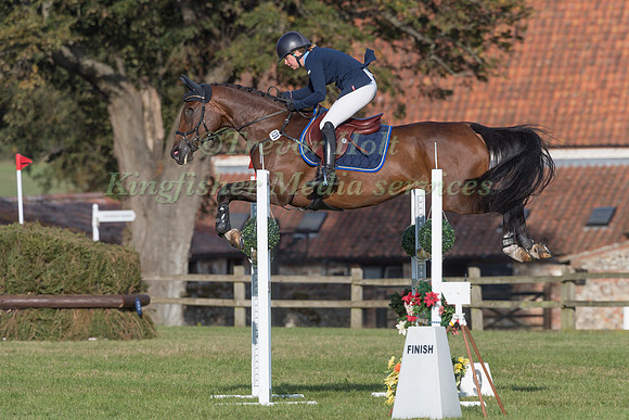 THERESE VIKLUND AND VISCERA