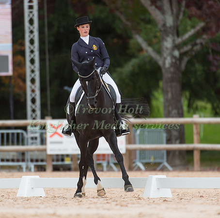 Lola Madrenas of Belgium riding Roulette W