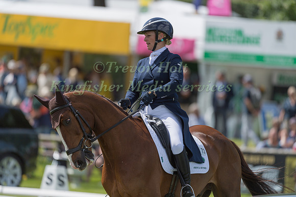 ZARA TINDALL AND CLASS AFFAIR