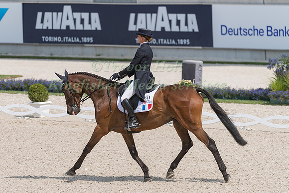 CLARA LOISEAU (FRA) AND WONT WAIT