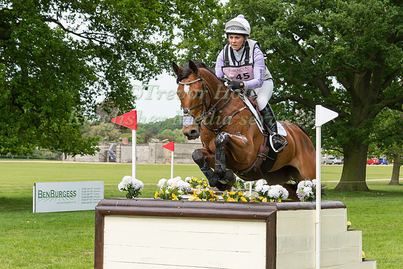 GEMMA TATTERSALL (GBR) AND SANTIAGO BAY