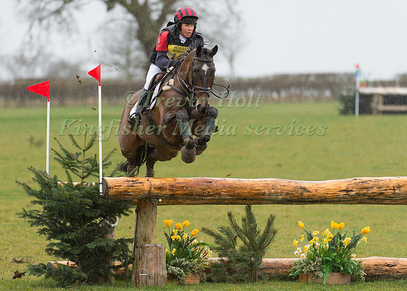 Emily Gilruth riding Bay Carrick Road