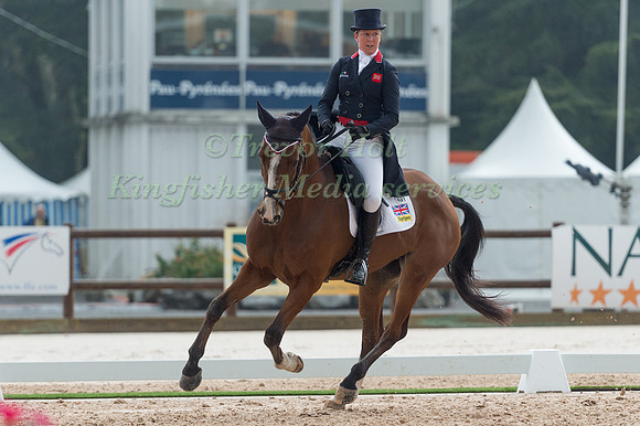 Nicola Wilson (GBR) riding One Two Many