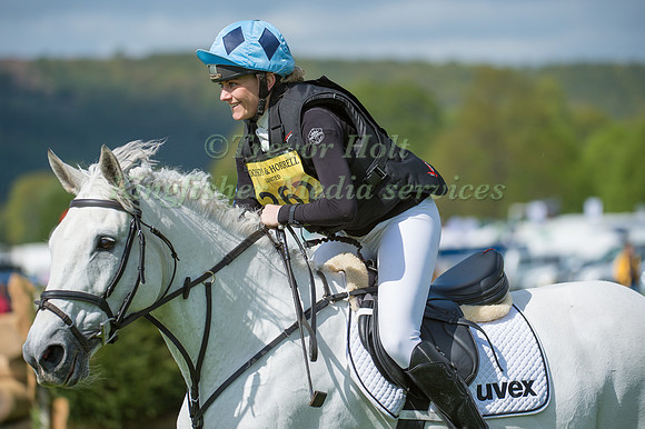 Abigail Unwin riding  LUNAR VISION