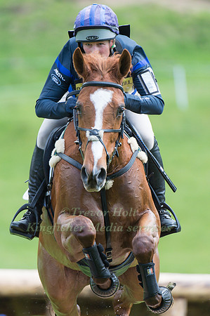 Zara Phillips riding  DROPS OF BRANDY