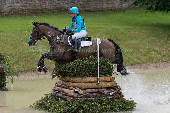 IZZY TAYLOR (GBR) AND SPRINGPOWER