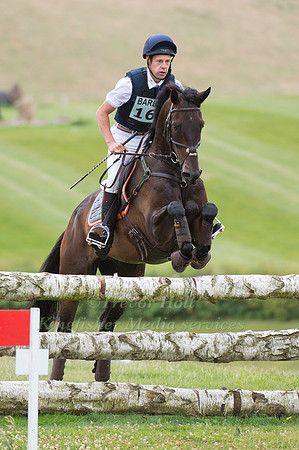 CHRISTOPHER  BURTON (AUS) RIDING  IMPERIALIST