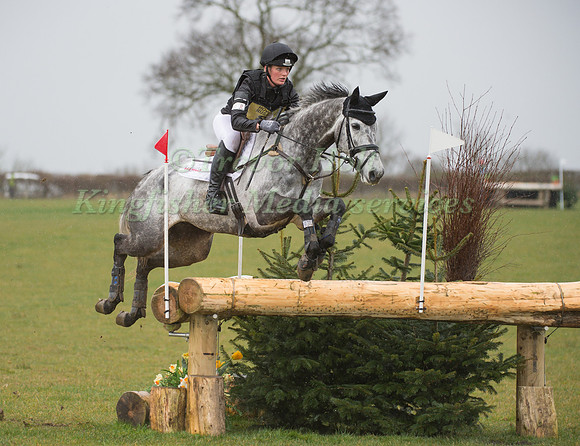 Elizabeth Power riding Soladoun