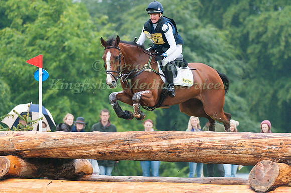 Nicola Wilson and One Two Many