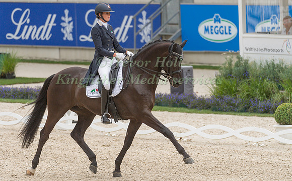JORINDE VERWIMP AND ARIE SOLLENBURG