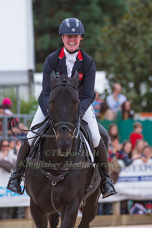 Nicola Wilson (GBR) riding Annie Clover