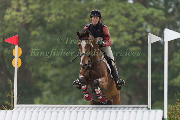 LOUISA LOCKWOOD (GBR) AND LADY VI DU RI DASSE
