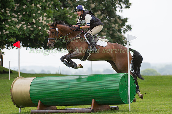 Jo  Rimmer (GBR) riding  Mounttemple Mistress