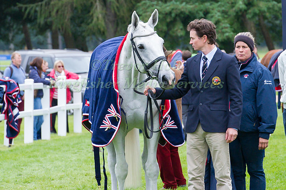 Francis Whittington of Great Britain with Easy Target