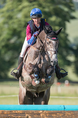 Hannah Bate, Riding  Capital T