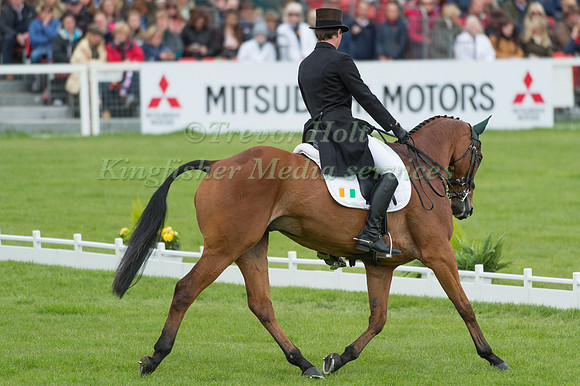 Sam Watson (IRL) riding Horseware Bushman
