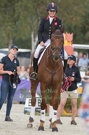 Piggy French (GBR) and Quarrycrest Echo
