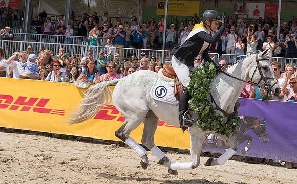 JONELLE PRICE (NZL) AND FAERIE DIANIMO