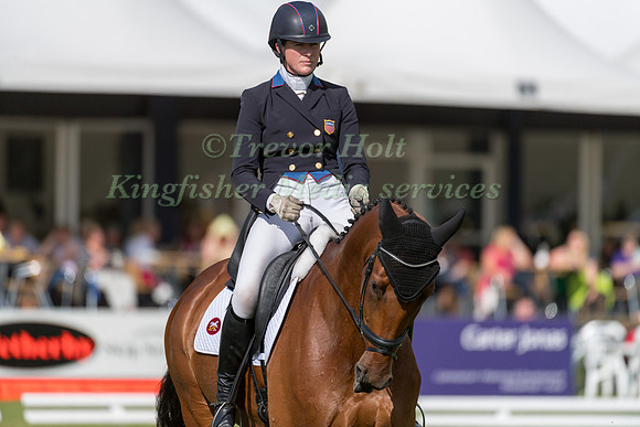 LAUREN  KIEFFER (USA) AND D A DURAS TAKING PART IN THE DRESSAGE PHASE OF THE  CCI THREE STAR COMPETITION AT THE 2017 EQUI-TREK BRAMHAM INTERNATIONAL HORSE TRIALS