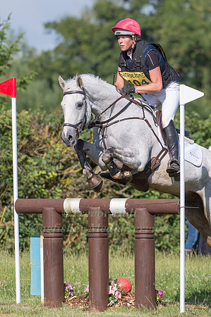 Lucy  Jackson (NZL) riding Bosun II