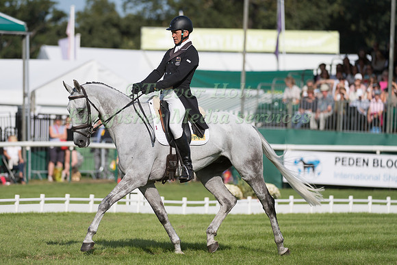 ANDREW NICHOLSON (NZL) AND SWALLOW SPRINGS