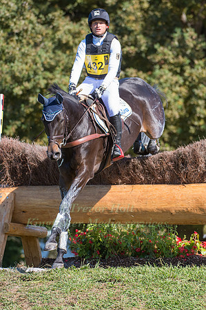 Michael Jung (GER) riding Fischerrocana FST